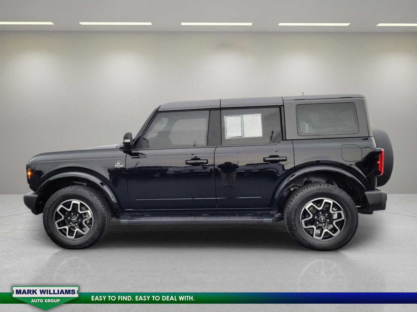 Certified 2024 Ford Bronco Outer Banks image 12