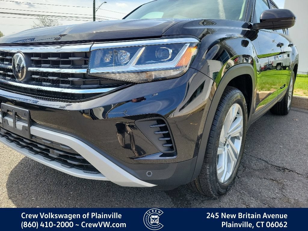 Certified 2022 Volkswagen Atlas SE w/ Panoramic Sunroof Package AWD/4WD image 25