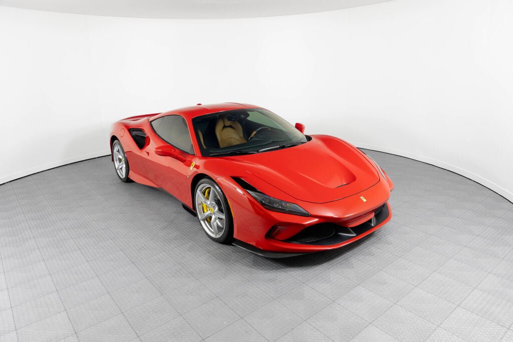 Certified 2021 Ferrari F8 Tributo RWD image 9
