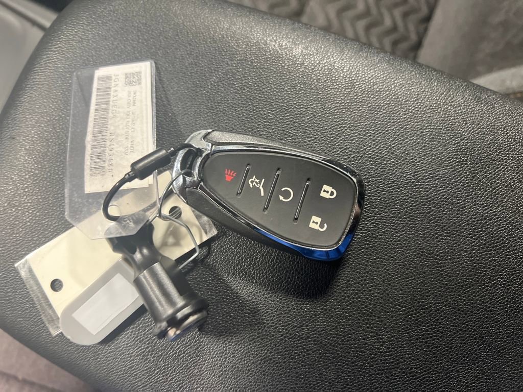 Used 2024 Chevrolet Equinox LT image 23