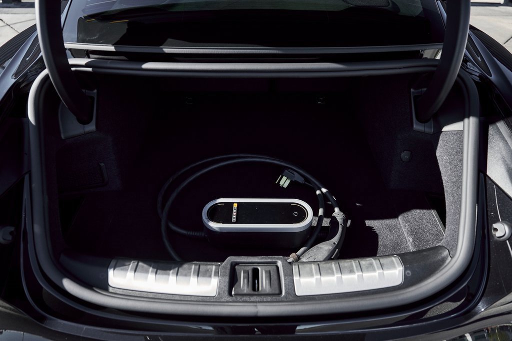 Used 2020 Porsche Taycan Turbo S image 19