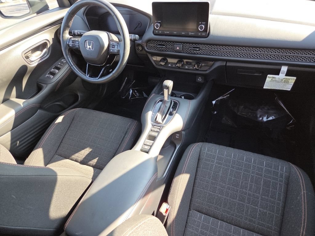 Certified 2024 Honda HR-V Sport image 28
