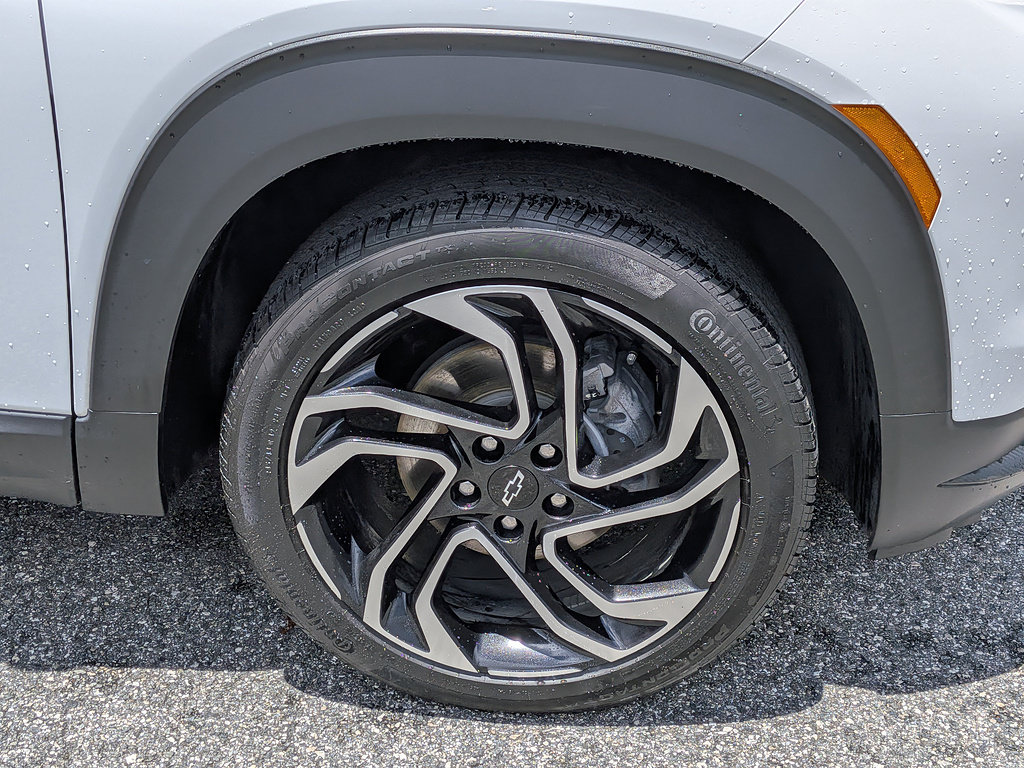 Certified 2024 Chevrolet TrailBlazer RS w/ Driver Confidence Package FWD image 10