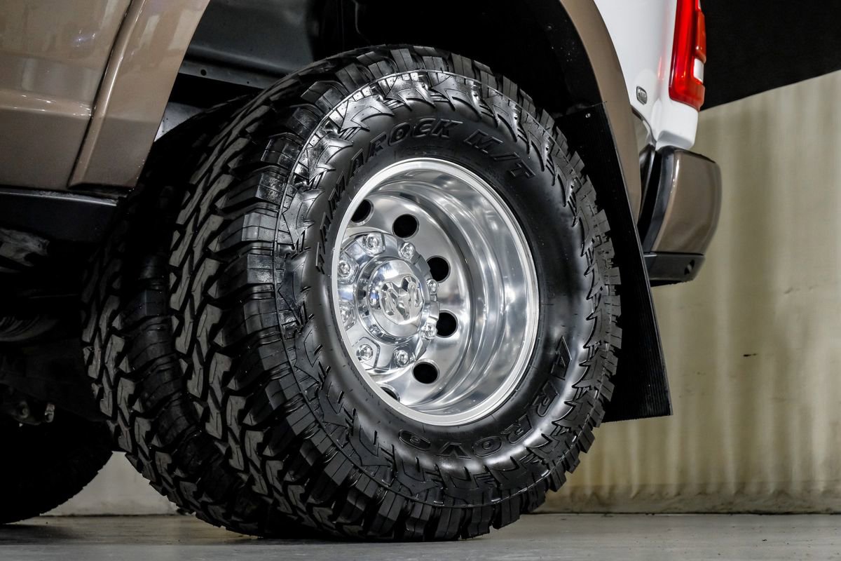 Used 2023 RAM 3500 Limited AWD/4WD image 58