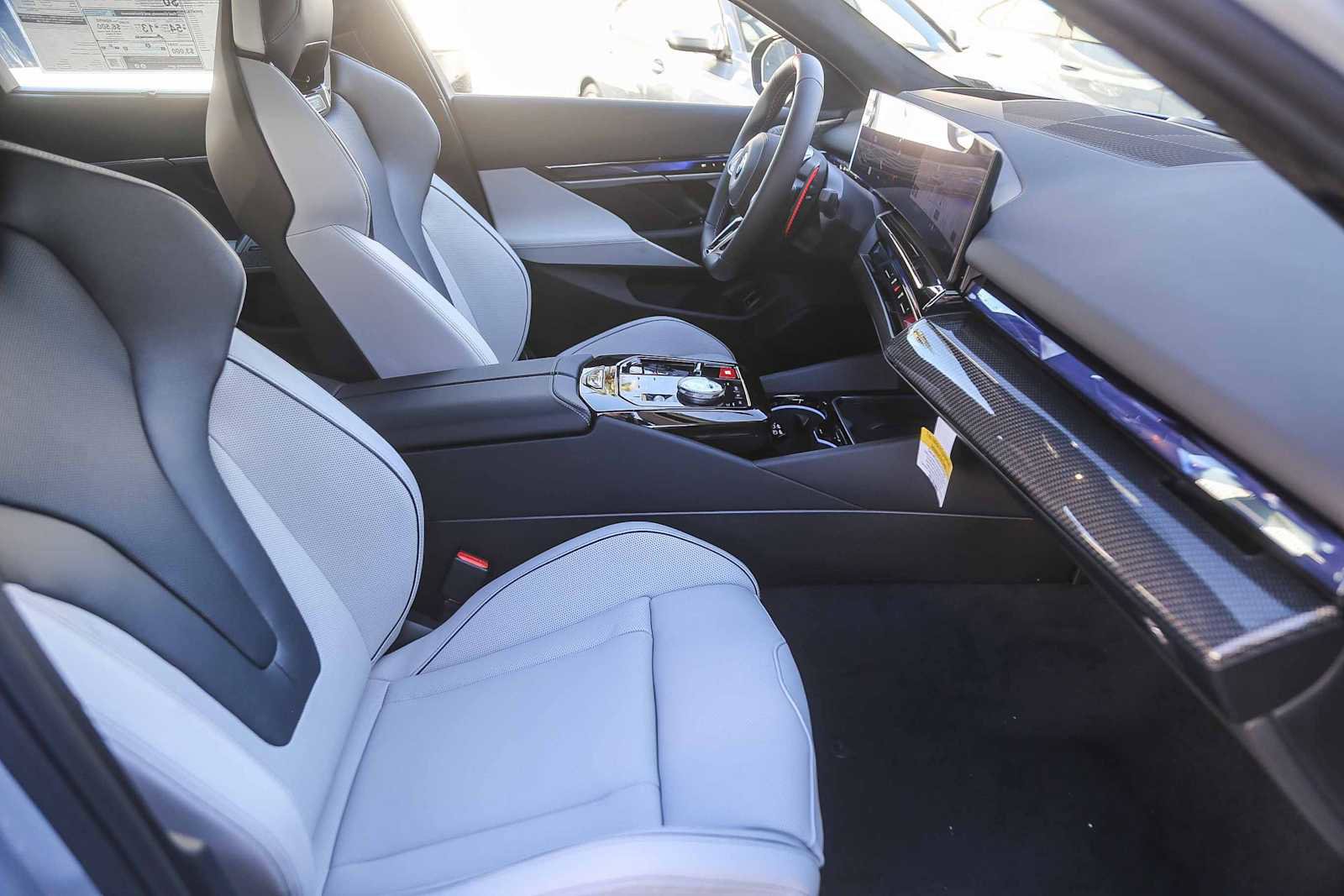 New 2026 BMW M5 Touring image 13