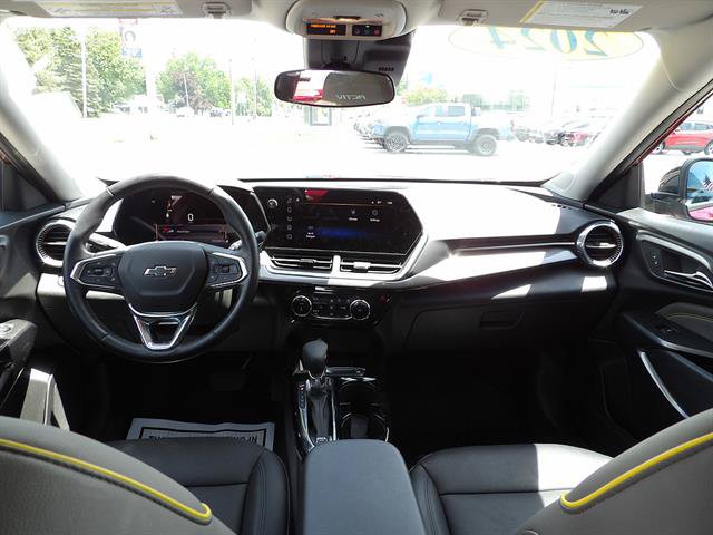 Certified 2024 Chevrolet Trax ACTIV w/ Driver Confidence Package FWD image 33