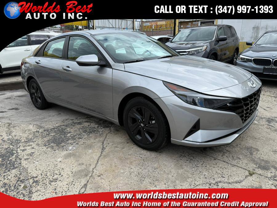 Used 2023 Hyundai Elantra SEL image 1