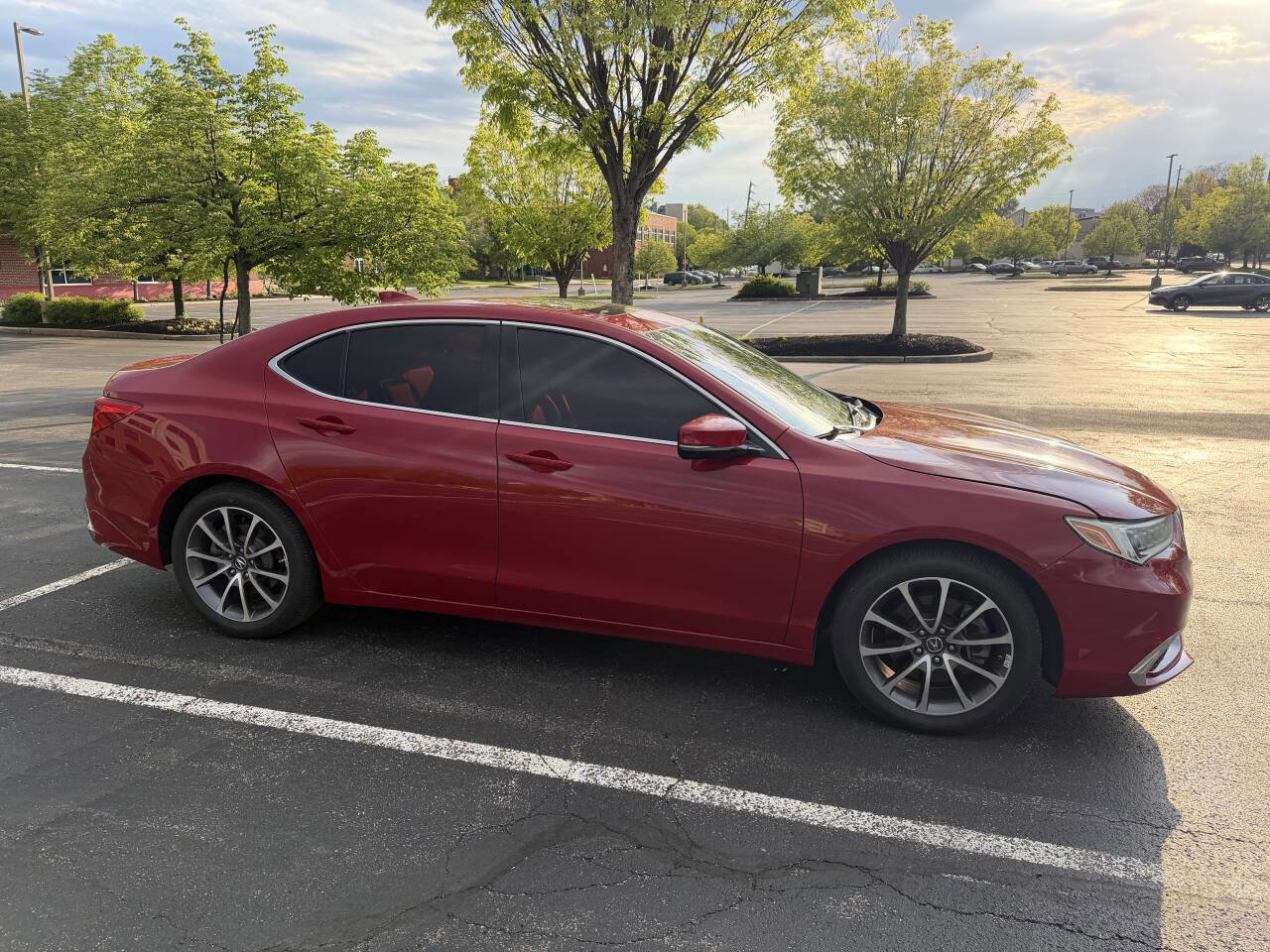 Used 2019 Acura TLX V6 SH-AWD image 10