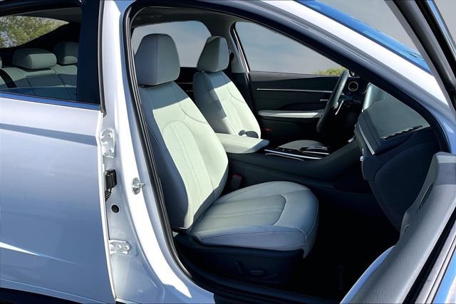 Used 2022 Hyundai Sonata Limited FWD image 29