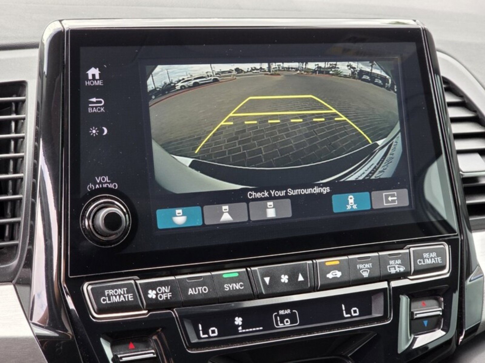 Used 2018 Honda Odyssey Touring image 32