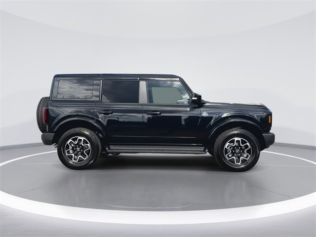 New 2025 Ford Bronco Outer Banks image 9