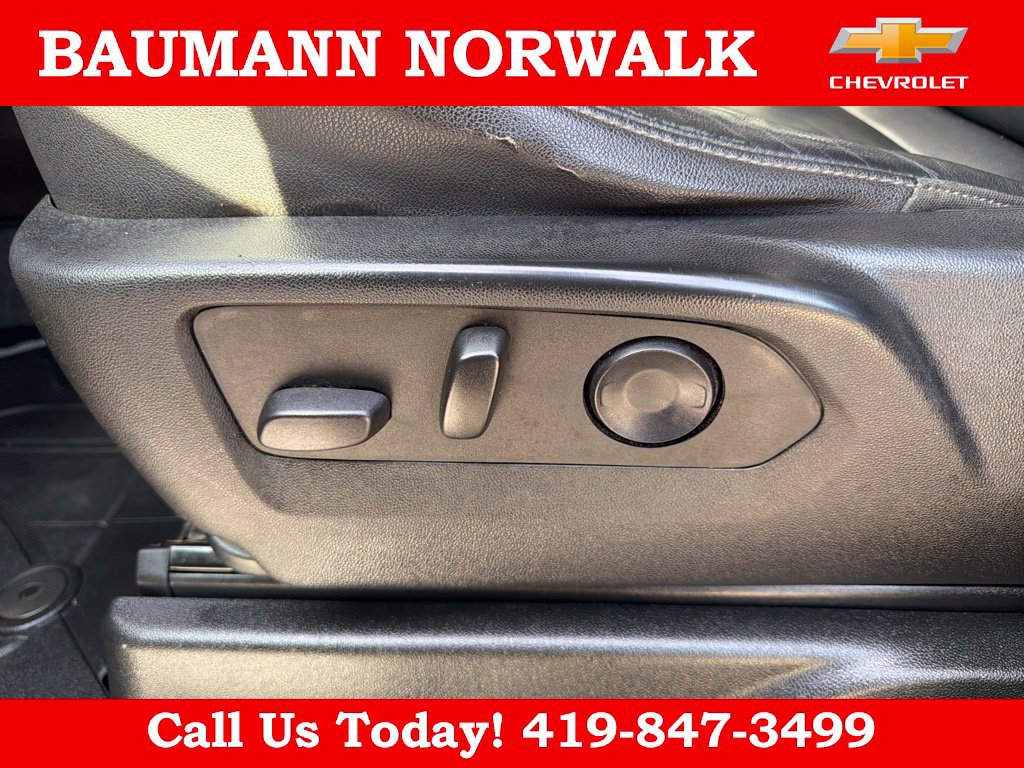 Used 2021 Chevrolet Tahoe LT w/ LT Signature Package AWD/4WD image 21