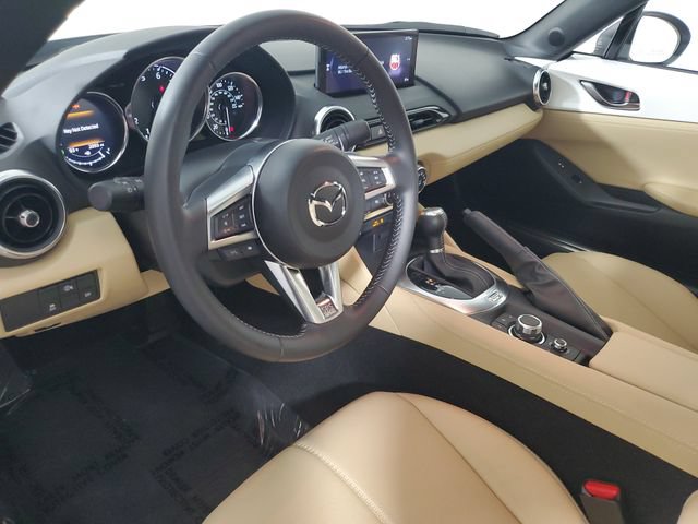 Used 2025 MAZDA MX-5 Miata RF Grand Touring RWD image 17