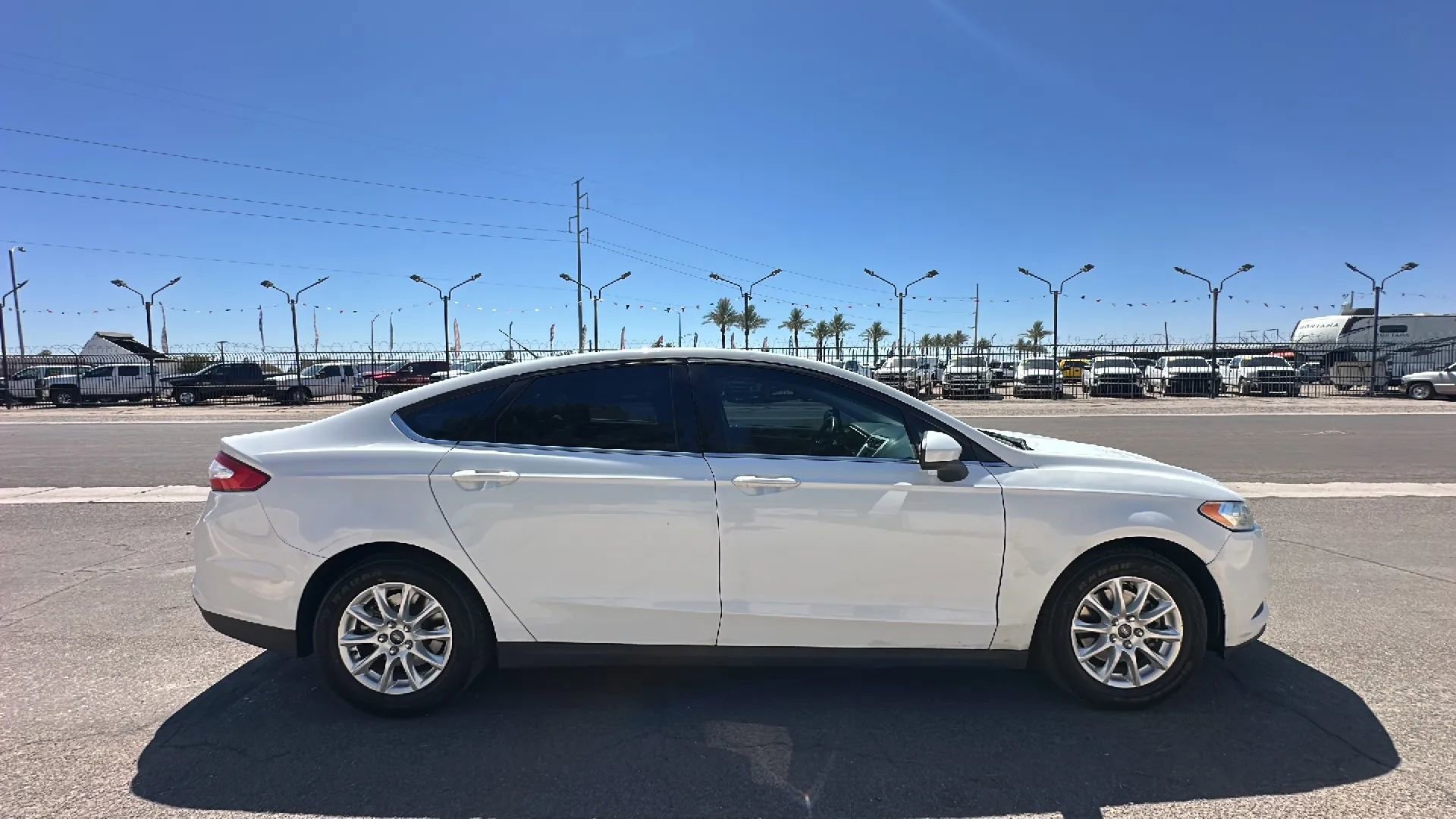 Used 2016 Ford Fusion S FWD image 5