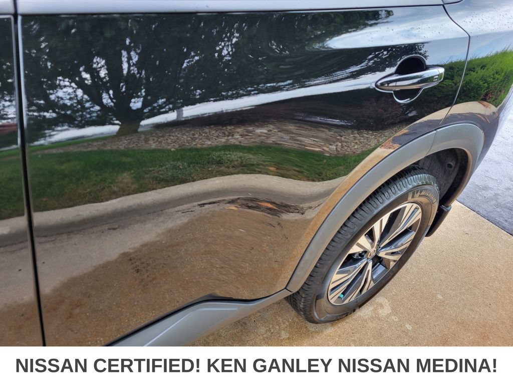 Certified 2021 Nissan Rogue SV AWD/4WD image 12