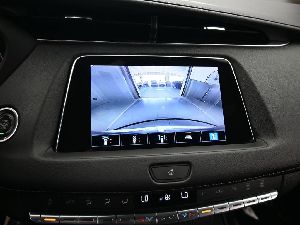 Used 2022 Cadillac XT4 Premium Luxury w/ Enhanced Visibility Package image 24