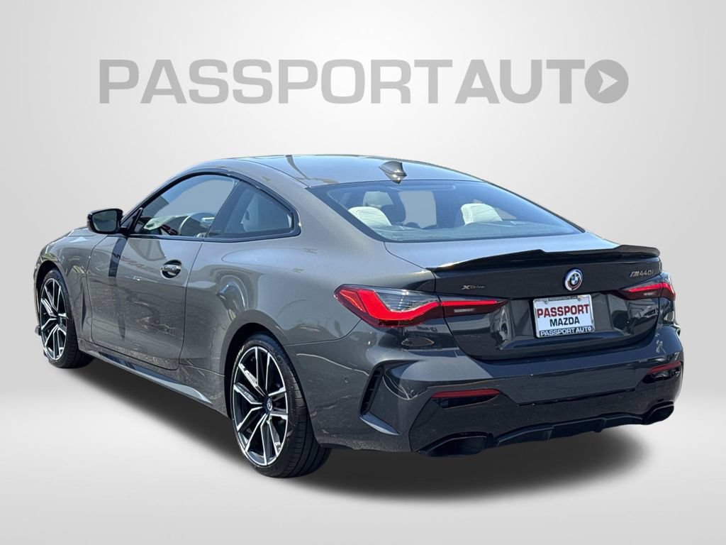 Used 2023 BMW 440i xDrive Coupe w/ M Carbon Exterior Package AWD/4WD image 2