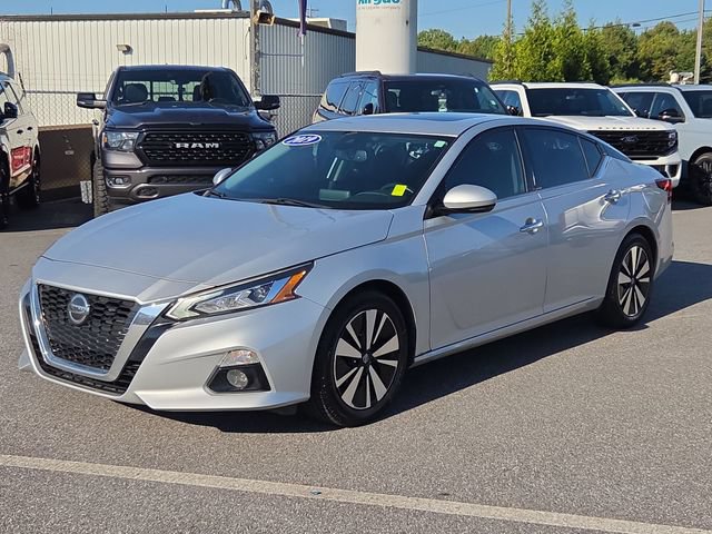 Used 2019 Nissan Altima 2.5 SV FWD image 7