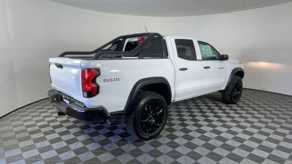 New 2025 Chevrolet Colorado Trail Boss w/ Midnight Edition image 4