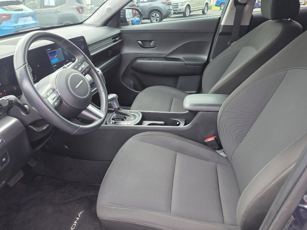 Used 2024 Hyundai Kona SEL image 13