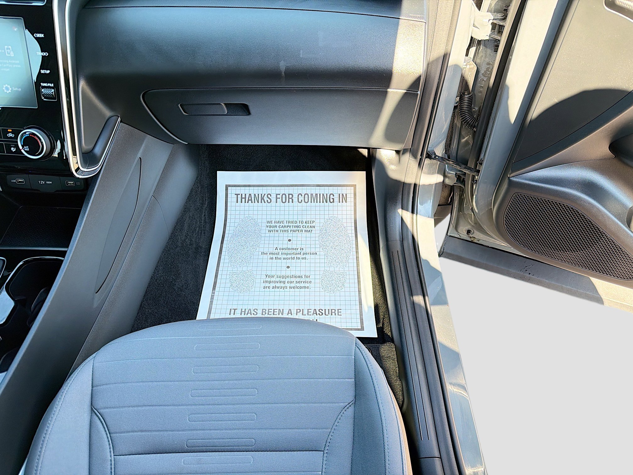 Used 2023 Hyundai Santa Cruz SEL FWD image 16