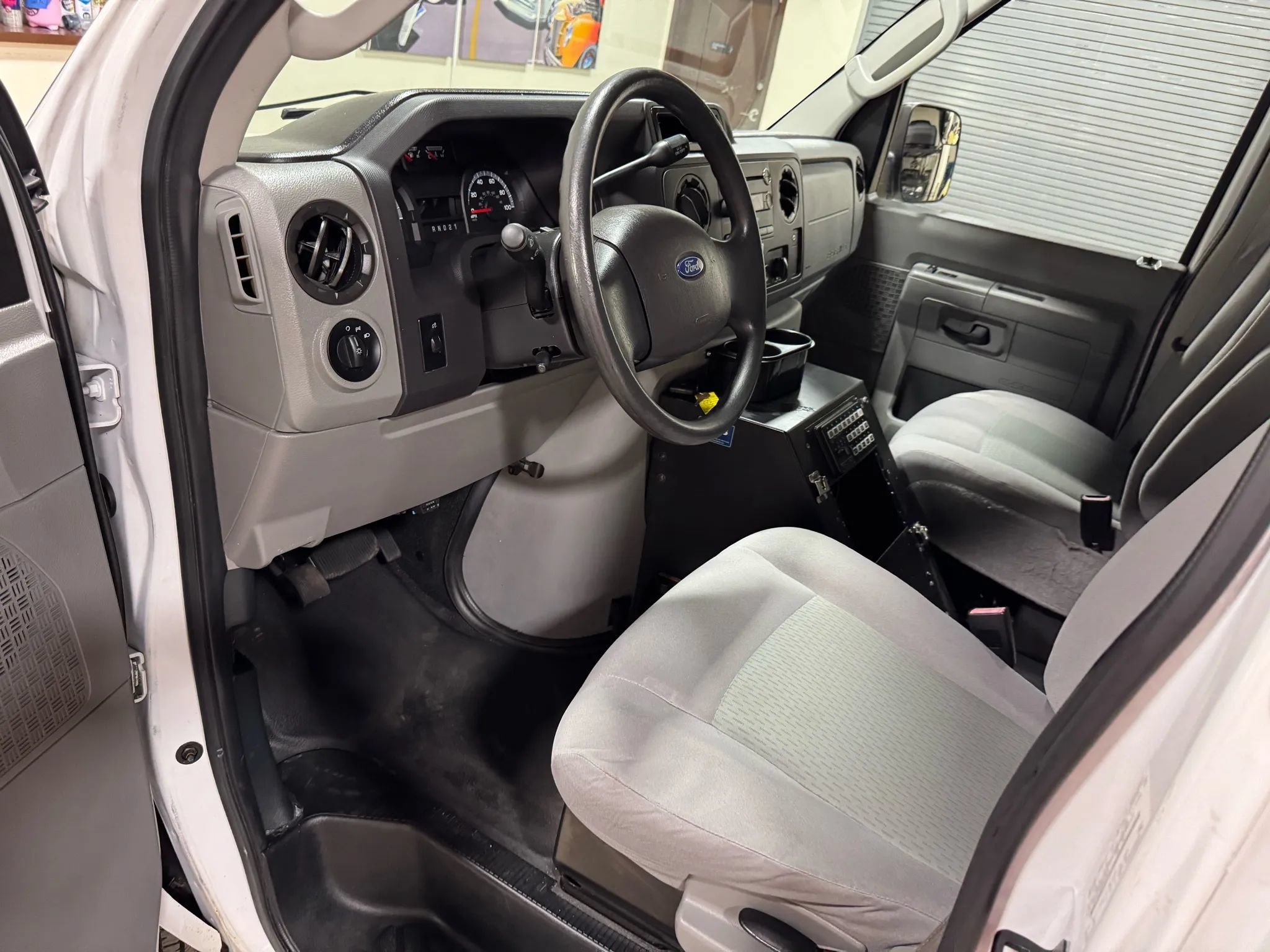 Used 2012 Ford E-350 and Econoline 350 Extended Super Duty w/ PWR Group RWD image 48
