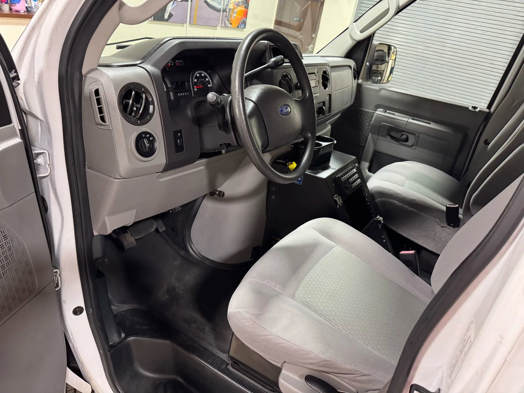 Used 2012 Ford E-350 and Econoline 350 Extended Super Duty w/ PWR Group image 48