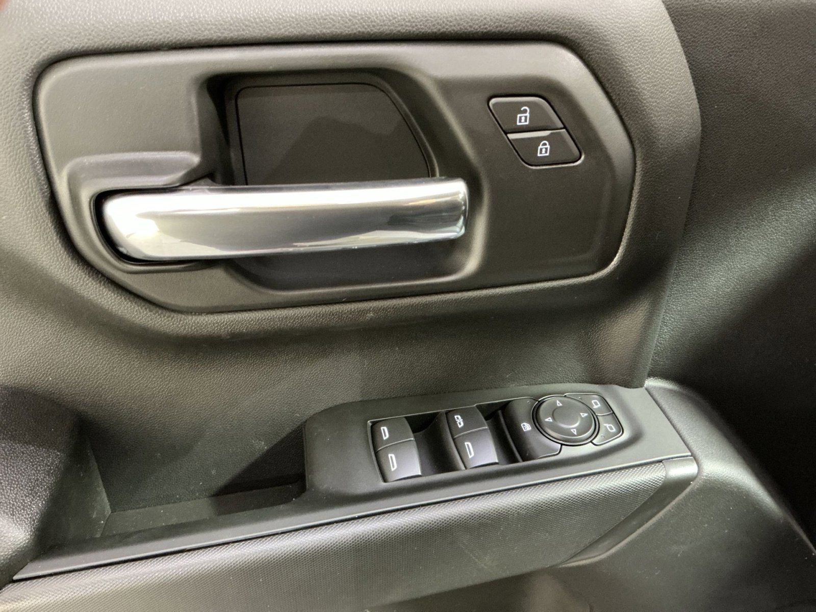 New 2026 Chevrolet Silverado 1500 Custom image 23