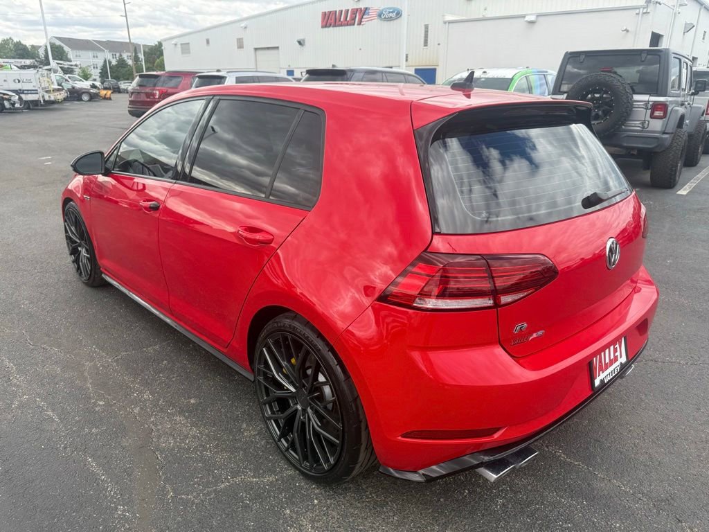 Used 2019 Volkswagen Golf R 4-Door AWD/4WD image 5
