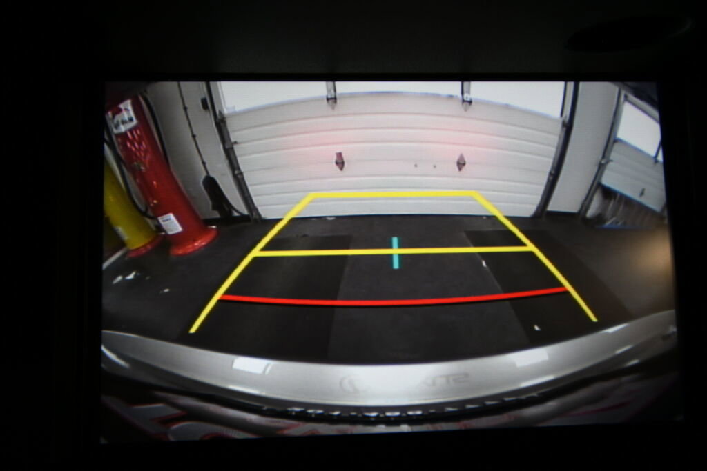 Used 2017 Lexus ES 350 w/ Navigation System Package image 19