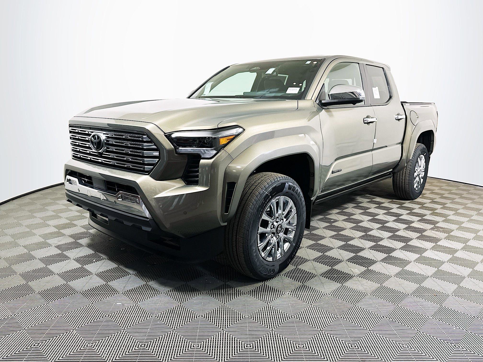 New 2026 Toyota Tacoma Limited image 4