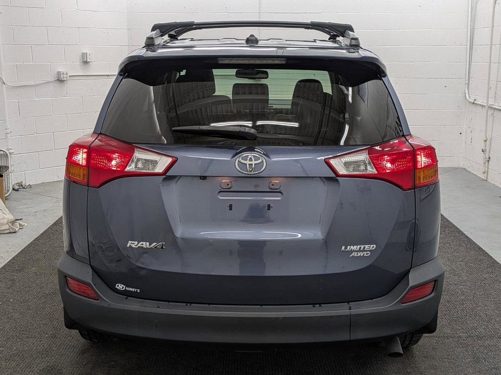 Used 2013 Toyota RAV4 Limited image 27