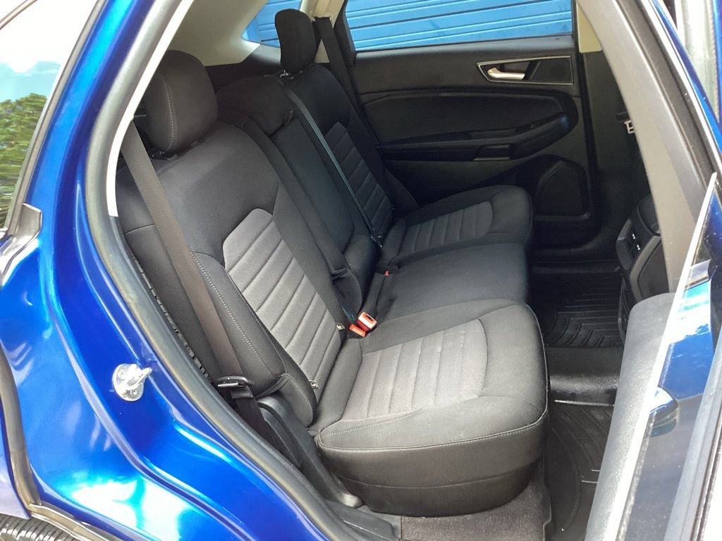 Used 2020 Ford Edge SE w/ Cargo Accessory Package FWD image 40