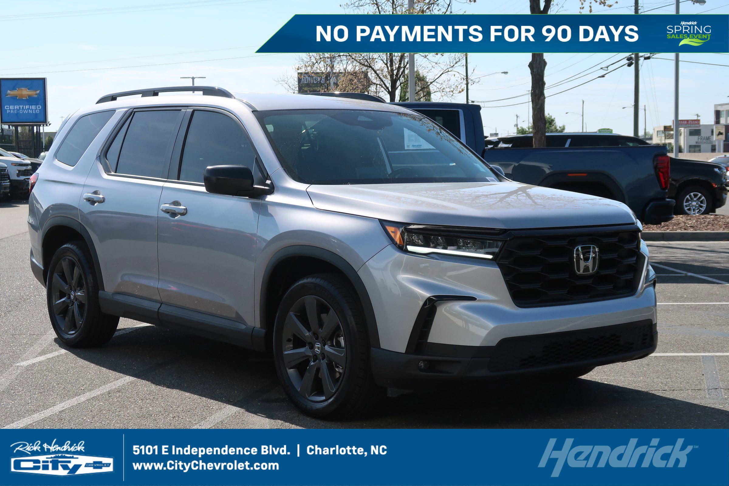 Used 2025 Honda Pilot Sport