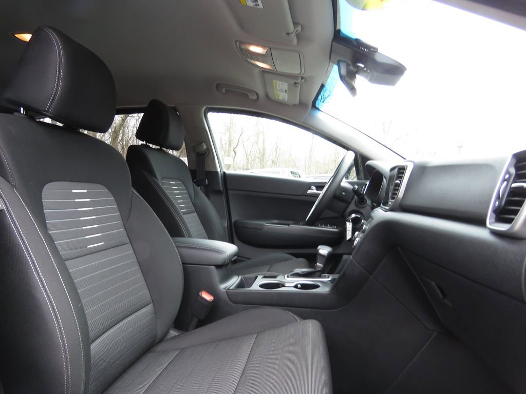 Used 2021 Kia Sportage LX w/ LX AWD Popular Package image 13