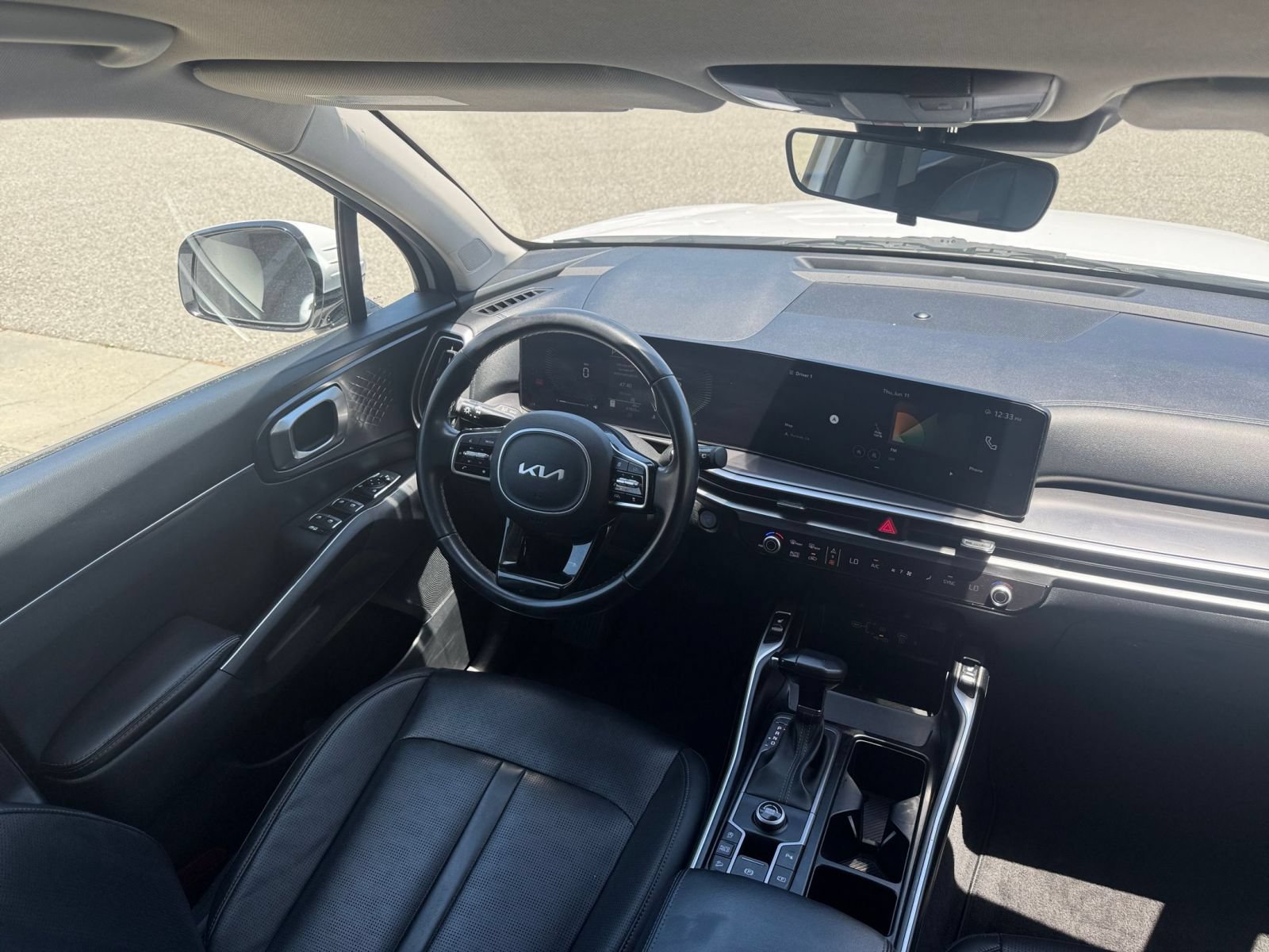 Used 2024 Kia Sorento S FWD image 36