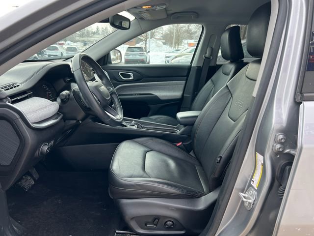 Used 2022 Jeep Compass Latitude image 4