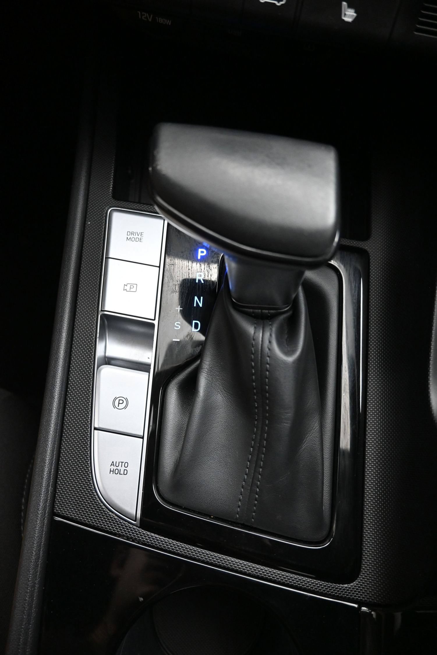 Used 2023 Hyundai Elantra SEL w/ Convenience Package FWD image 19