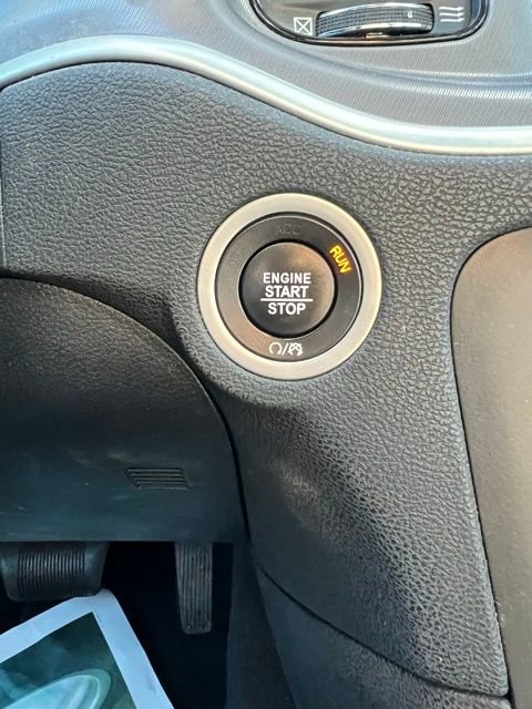 Used 2022 Dodge Charger SXT w/ Blacktop Package image 12