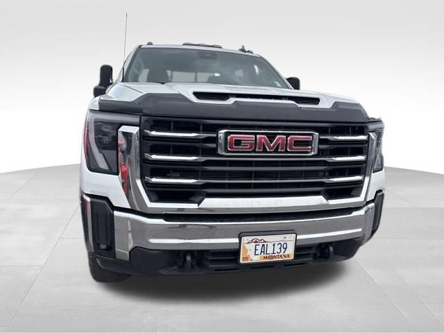 Used 2025 GMC Sierra 3500 SLE w/ SLE Value Package image 6