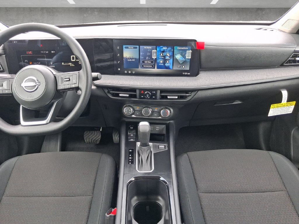 New 2027 Nissan Kicks S FWD image 4