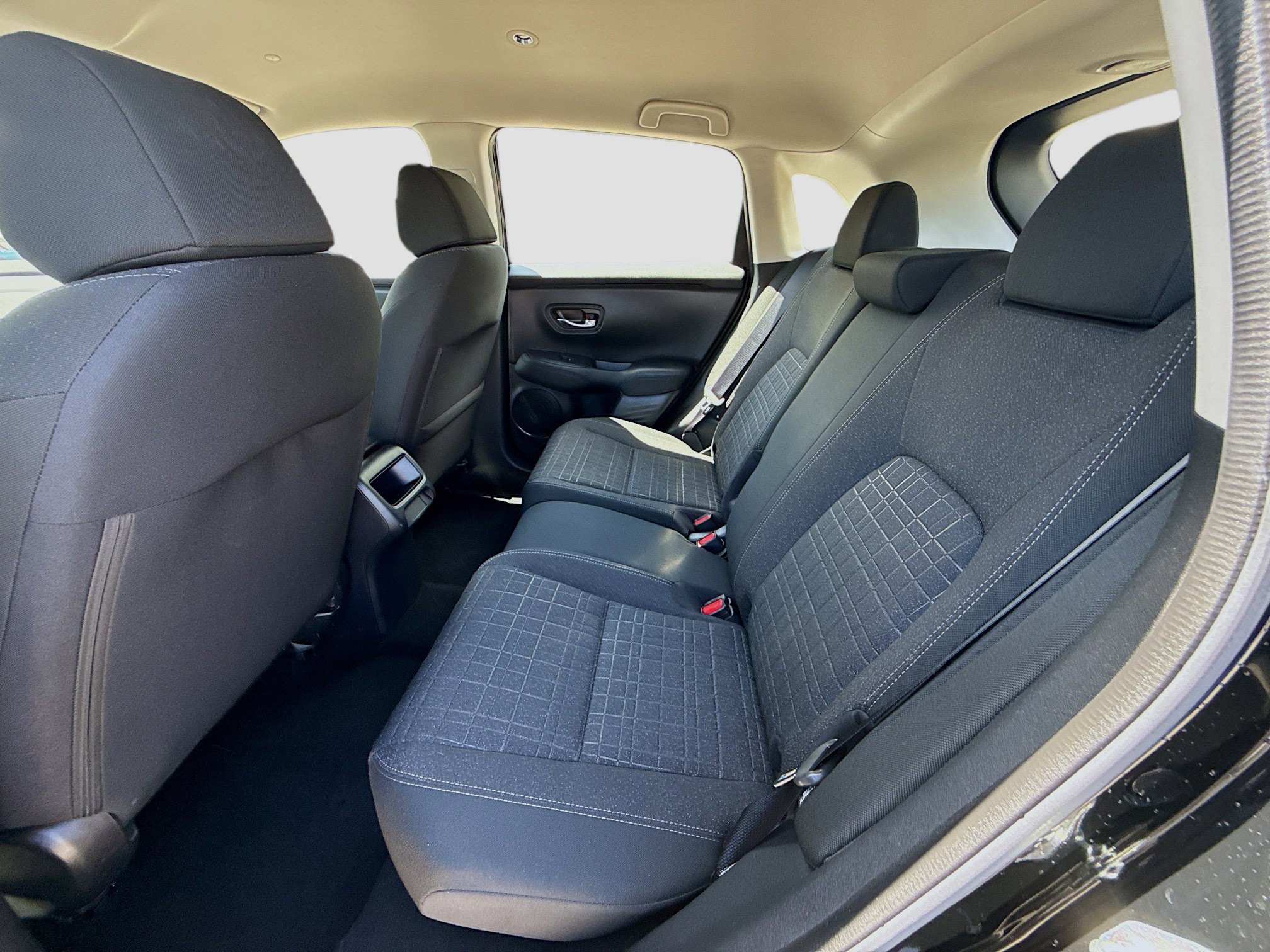 Certified 2024 Honda HR-V LX image 22