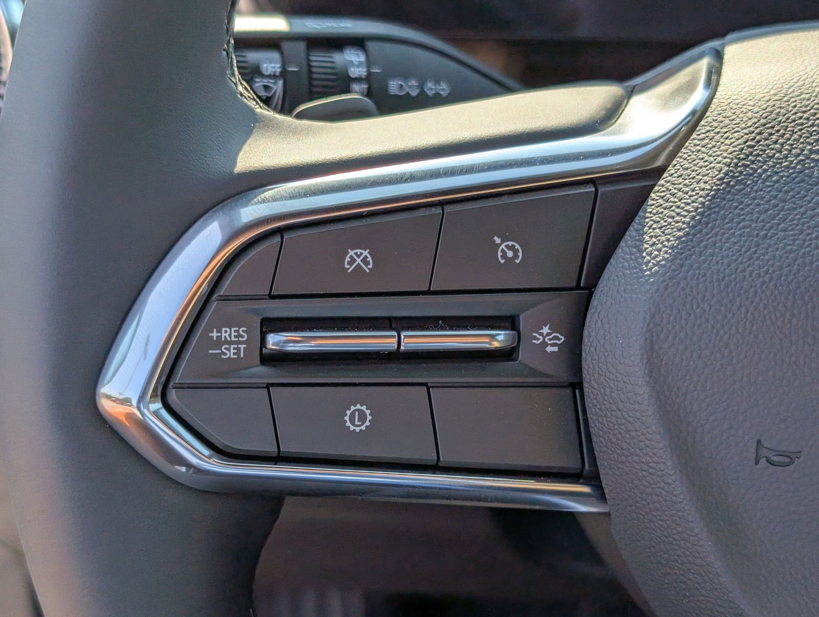 New 2026 Chevrolet Equinox ACTIV w/ Convenience Package III image 23