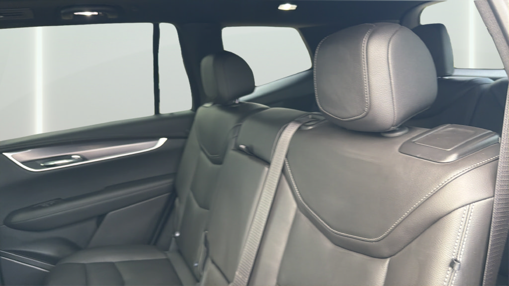 Used 2024 Cadillac XT6 Luxury FWD image 22