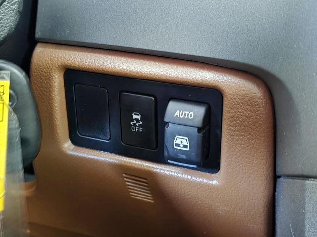 Used 2016 Toyota Sequoia Platinum RWD image 33