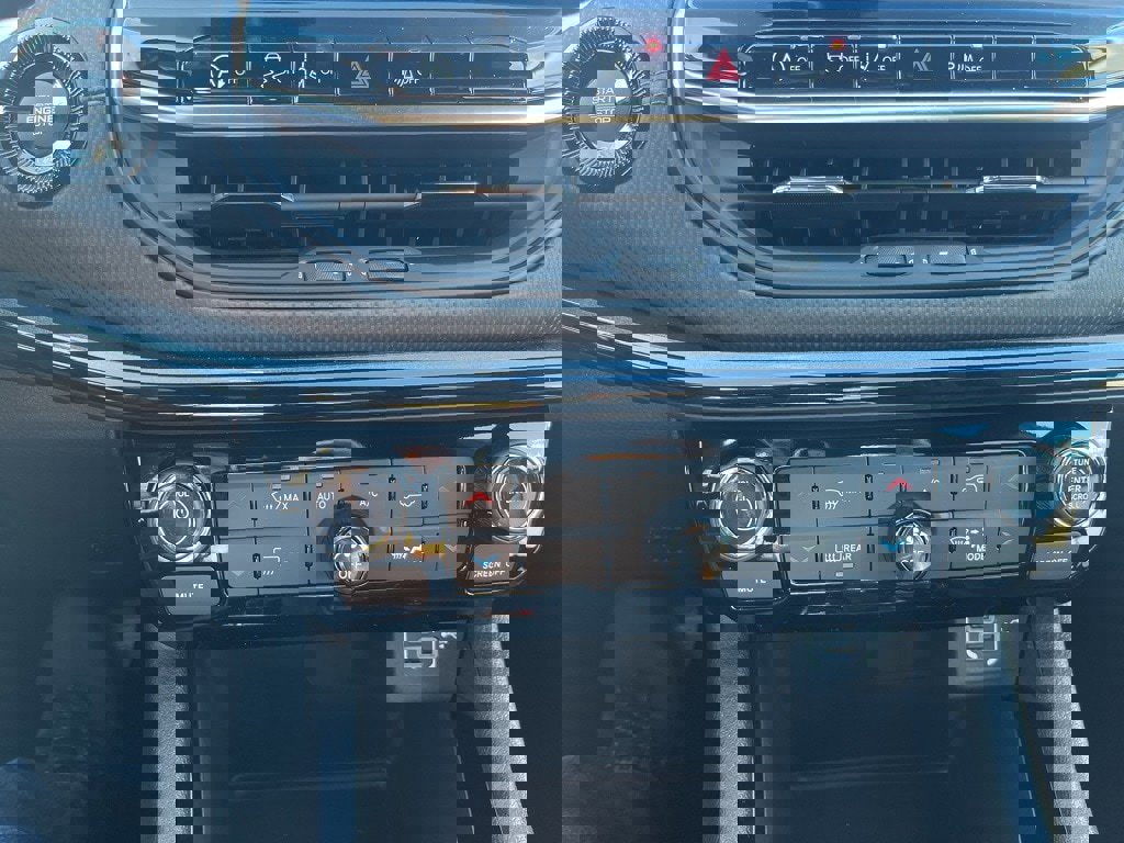 New 2026 Jeep Compass Limited image 23