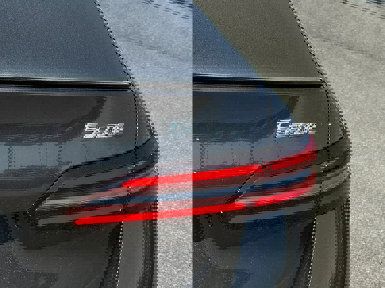 New 2026 BMW 550e xDrive AWD/4WD image 11