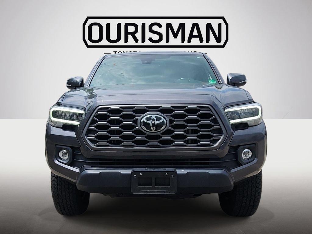 Certified 2021 Toyota Tacoma TRD Off-Road w/ Technology Package AWD/4WD image 2