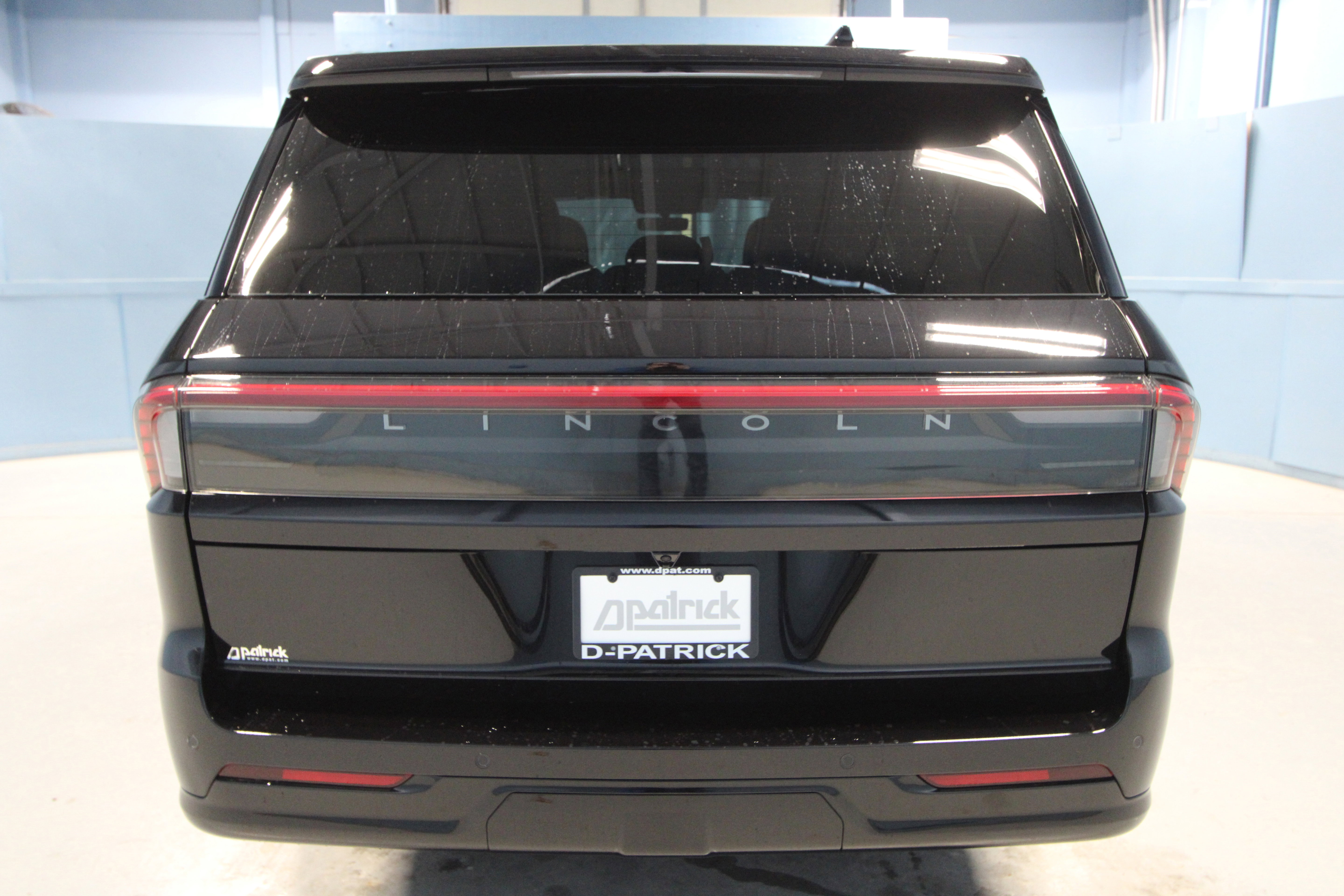 New 2026 Lincoln Navigator L Reserve w/ Jet Appearance Package image 31