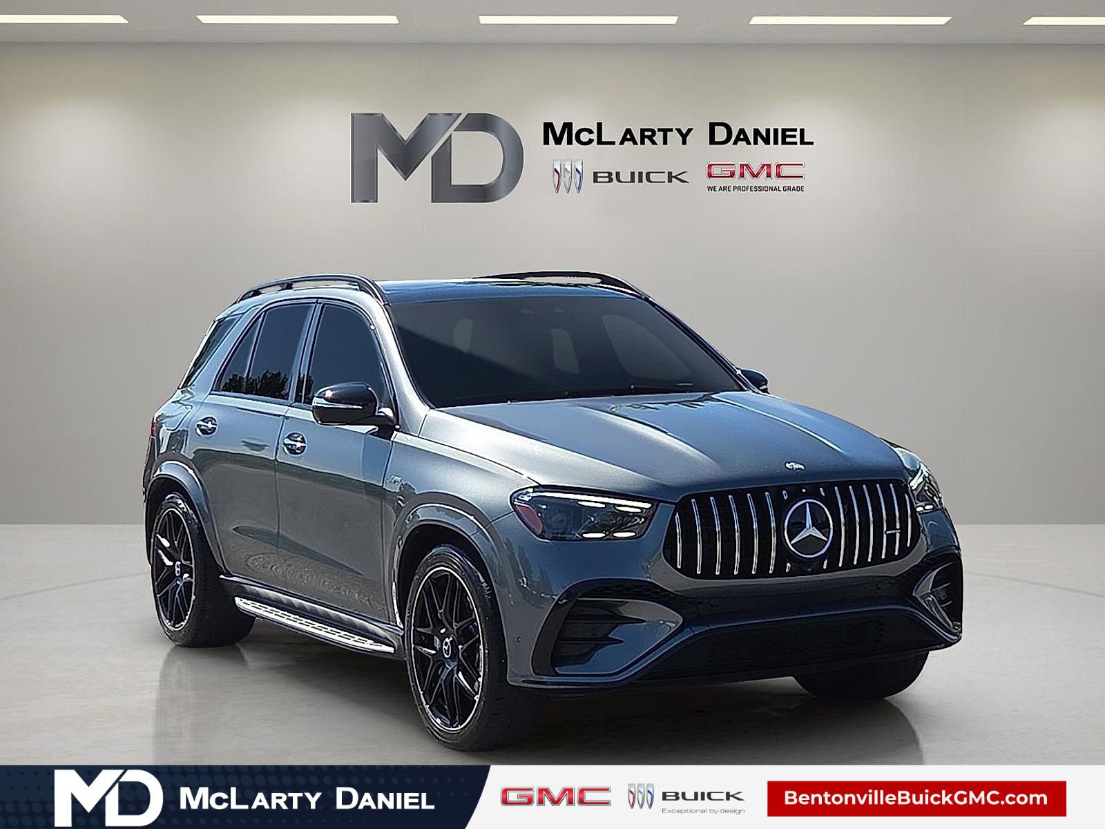 Used 2024 Mercedes-Benz GLE 53 AMG 4MATIC image 1